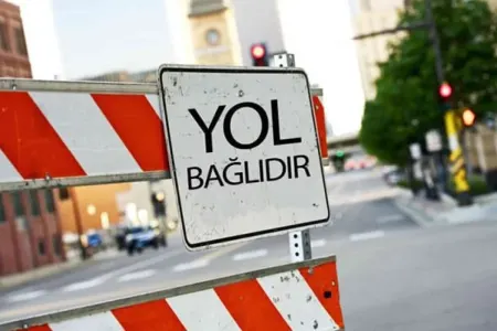 Siyəzəndə yanacaq daşıyan yük avtomobili aşdı - YOL BAĞLANDI