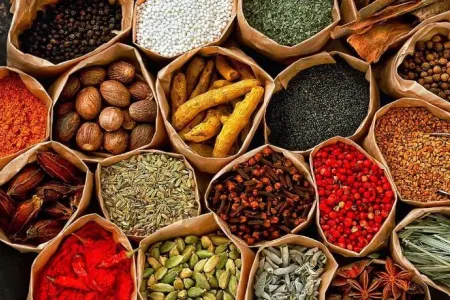 Ədviyyatlar nə ilə - ZƏRƏRLİDİR?