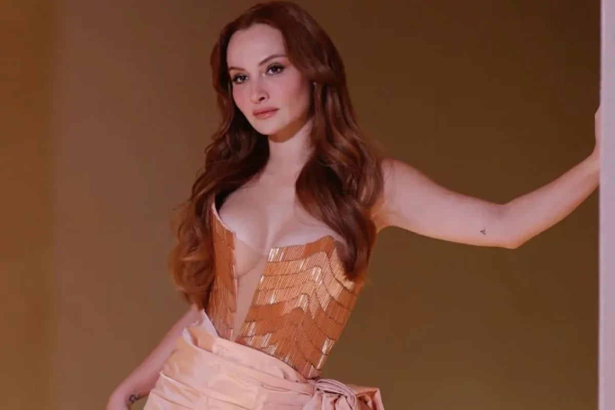 Daha bir aktrisa serialdan qovuldu