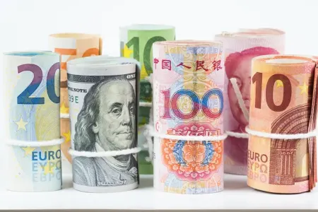 Azərbaycanda bu valyutalar - BAHALAŞDI