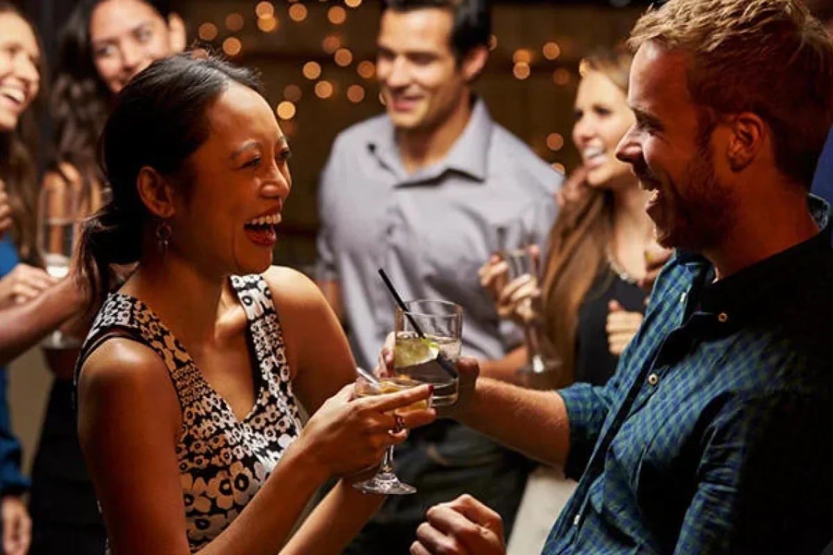 Çindəki amerikalı məmurlara qadağa - eşq yaşamaq olmaz