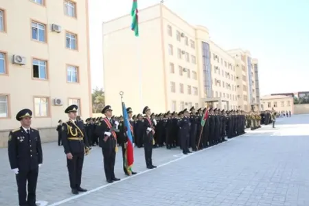 Kursant hərbi rütbəsi əsgər hərbi rütbəsinə bərabər tutulacaq