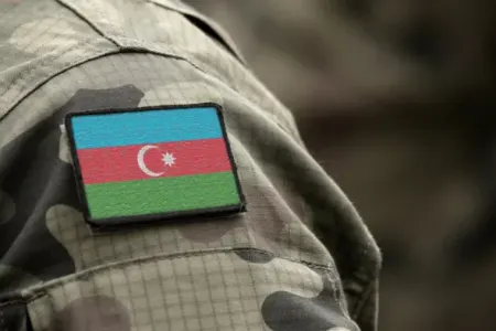 Həqiqi hərbi xidmətdə olmağın yaş həddi ilə bağlı - DƏYİŞİKLİK