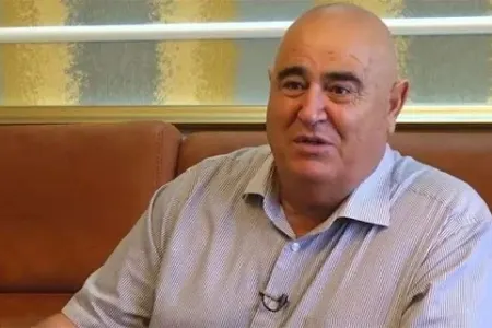 "Bütün məscidləri sökdürərəm" - Şərurlu İsfəndiyar