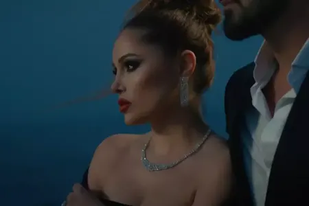 Nigar Camaldan sevgi mahnısı!