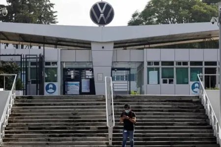 "Volkswagen" şirkəti qiymətləri kəskin artırdı