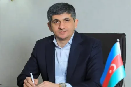 Müşfiq Abbasovdan kinolardakı obrazlara görə edilən etirazlara - SƏRT REAKSİYA