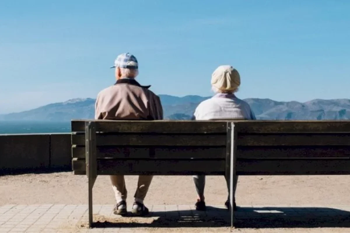 Qadınların pensiyaya çıxma qaydası ilə bağlı - yeni təklif