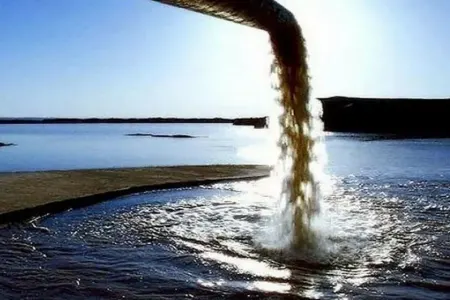 Xəzərə tullantı su axıdan qurum cəzalandırıldı