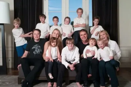 İlon Mask 12 övladı ilə 2 otaqlı evdə yaşayır – - SƏBƏB/FOTO