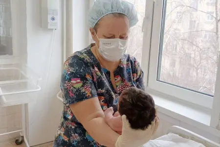 36 yaşında 13-cü övladını dünyaya gətirdi