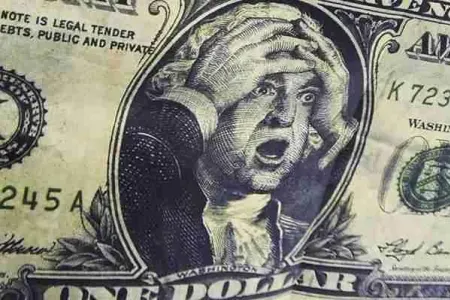 Azərbaycanda Dollar “gizlənməyə” başladı
