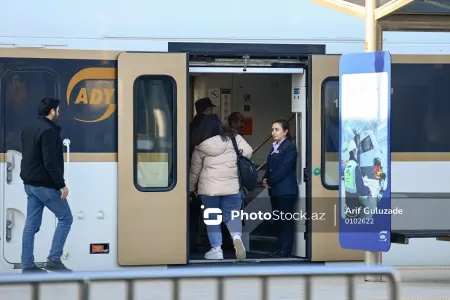 Azərbaycana məxsus sürət qatarı Tbilisidə GÖRÜNDÜ - Nə baş verir?