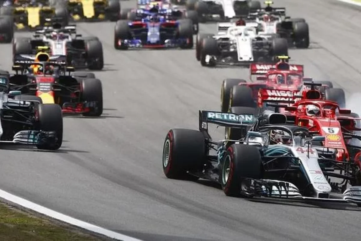 Formula 1 gələn il satıla bilər