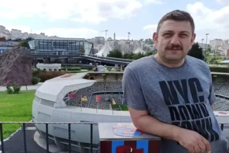 FACİƏ: Matç izləyərkən - beyin qanaması keçirdi