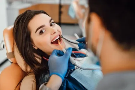 Belə diş məcunundan istifadə edənlərə xəbərdarlıq - Gənc yaşda dişsiz qoyur