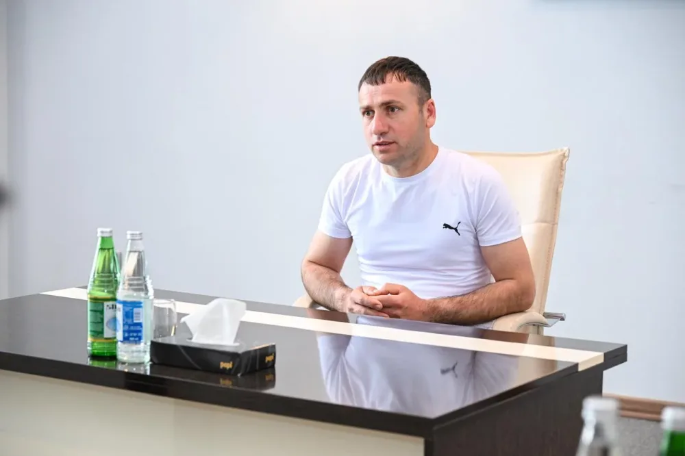 Fərid Qayıbov Qax və Şəki sakinlərini qəbul etdi