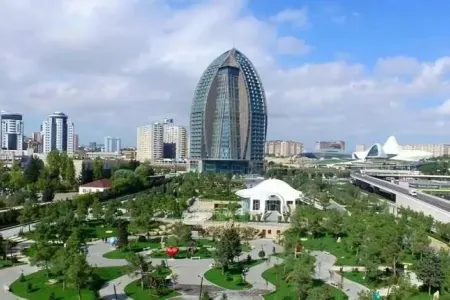 Bu nazirliklər Bakıdan köçürülə bilər - ADLAR