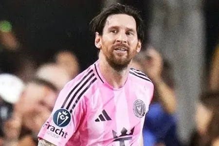 Messi dubl etdi, komandası yarımfinala yüksəldi - VİDEO