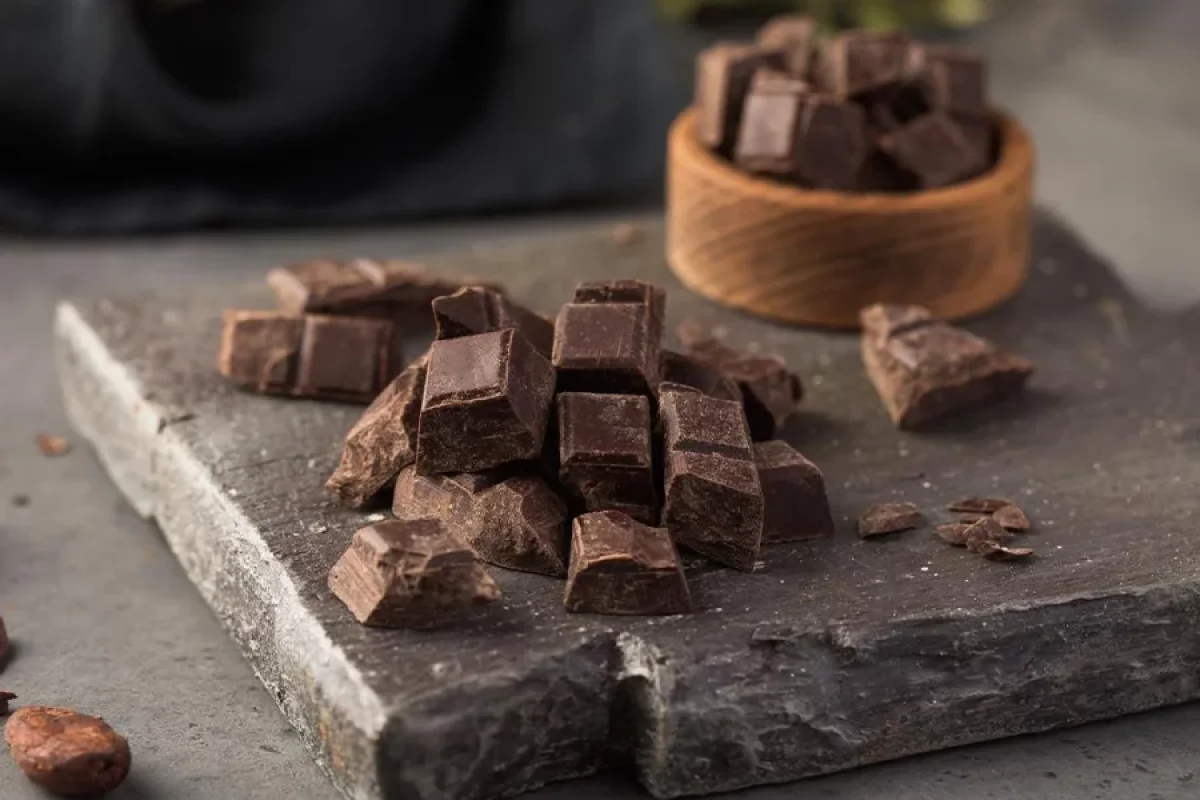 Tünd şokoladın - FAYDALARI