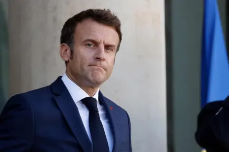 Makron Trampdan bunu istədi