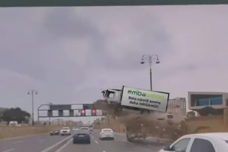 “Embawood”dan o qəza ilə bağlı biabırçı reklam paylaşımı -