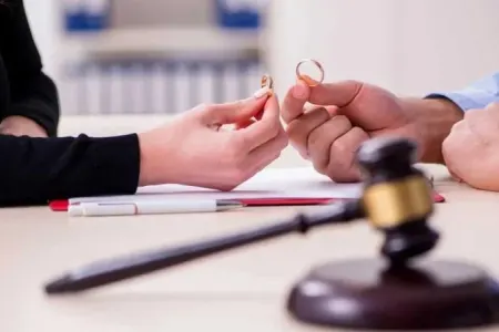 Bəzi insanlar boşanmaqdan niyə qorxur? - MARAQLI SƏBƏBLƏR