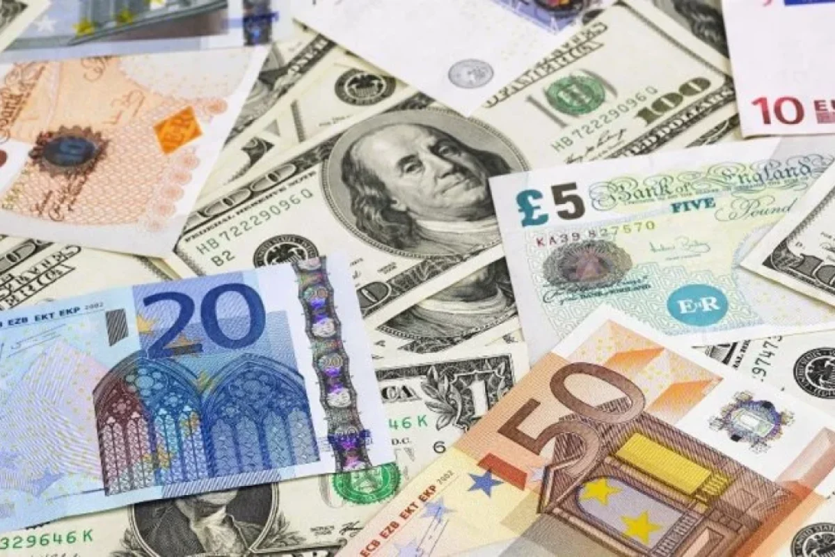 Azərbaycanda valyuta satışı: - TAM MƏXFİ?