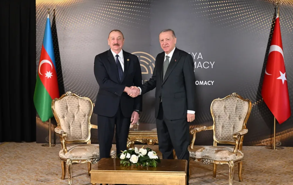 İlham Əliyev Antalyada Ərdoğanla görüşdü - Yeniləndi
