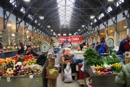 Azərbaycanlı milyonçunun bazarına - BASQIN