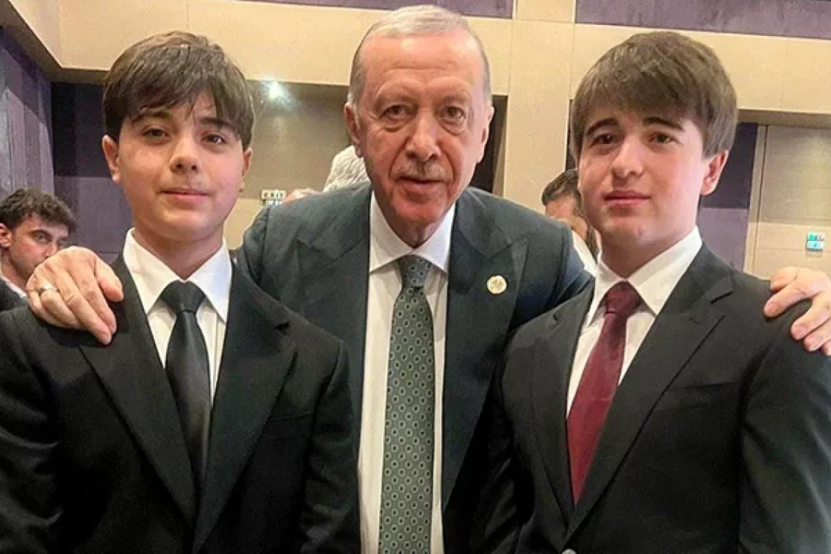 Prezidentin nəvələri Ərdoğanla - Foto