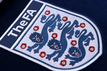 Futbolda transseksual problemi: Qərar verildi
