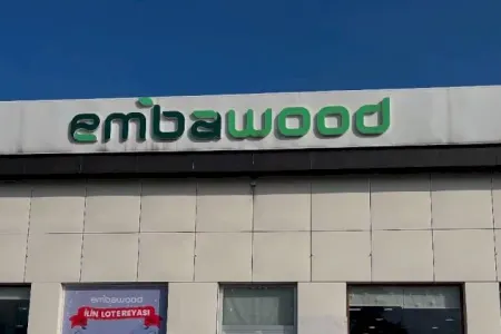 “Embawood” maşınını “uçuran“ işdən çıxarılıb? - FOTO