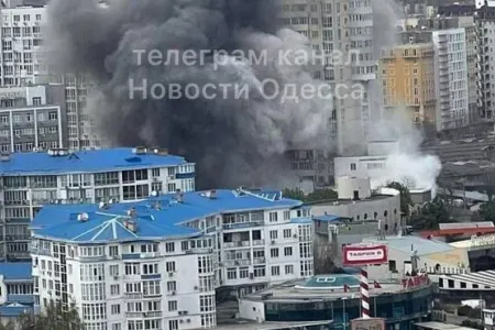 Rusiya daha bir şəhərə kütləvi hücuma keçdi