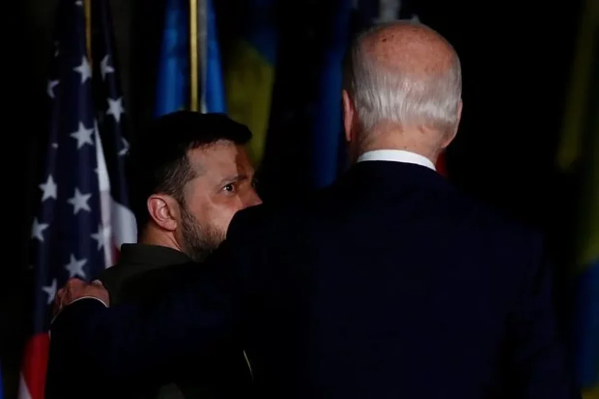 Tramp Zelenski və Baydeni Ukraynada münaqişəyə başlamaqda ittiham etdi