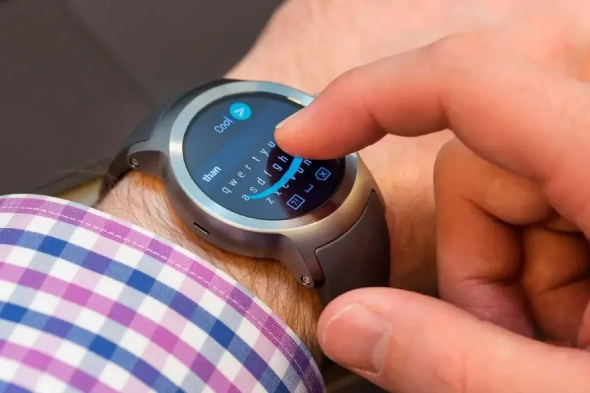 Ürək xəstəliklərinin qarşısını alan “ağıllı saat” tətbiqi istifadəyə verildi