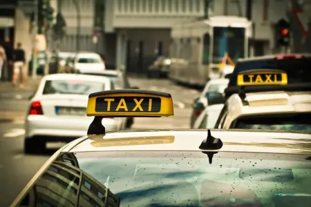 Bakıda taksilərin qiyməti qalxdı: - 60 manat