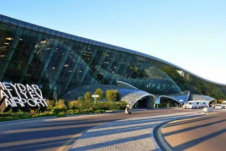 Bakı aeroportundakı son durum açıqlandı, - sərnişinlərə çağırış edildi