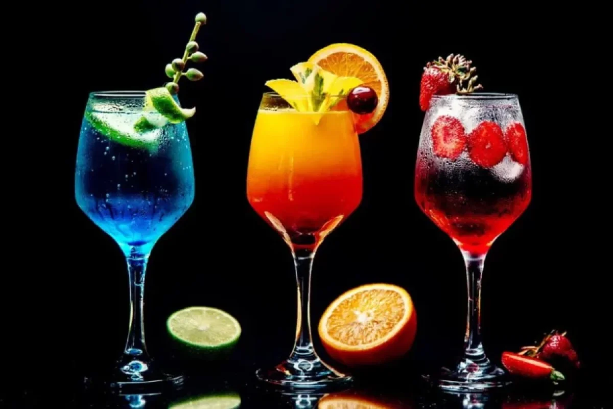 Dubayda dünyanın ən bahalı kokteyli satıldı