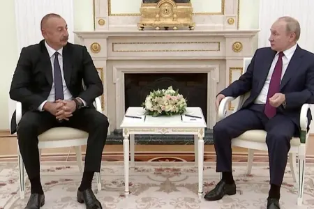 Bu, Əliyev və Putinin görüşündə həll olunacaq - Şevçov