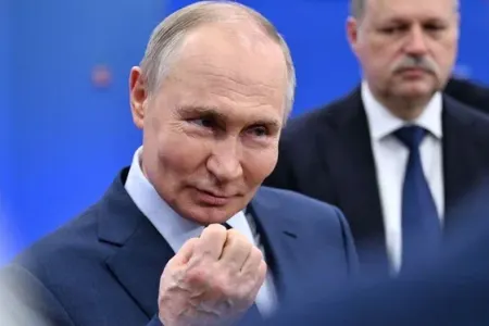 Putin Maskı təriflədi