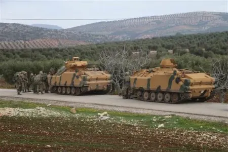 Türk ordusu 2 günə darmadağın etdi, sərhədi çəkdi!