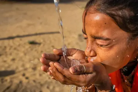 Nə qədər su içməliyik?