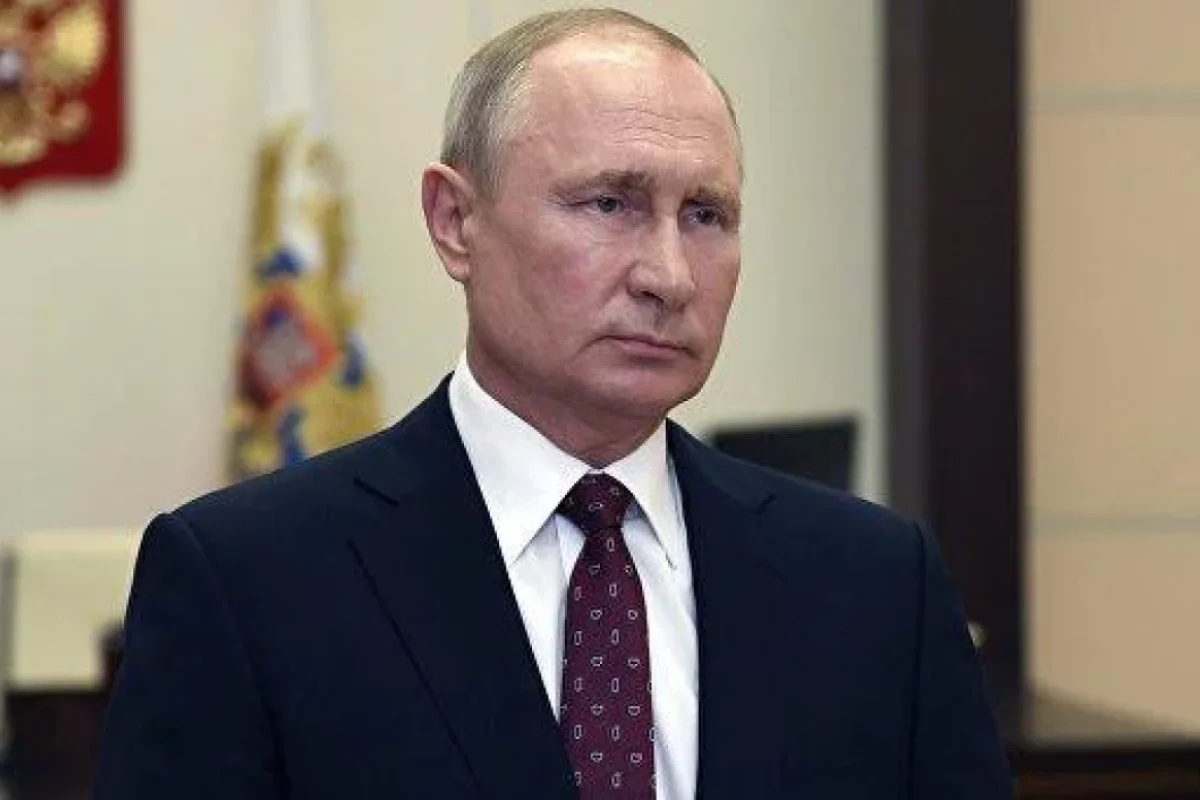 Putin Xameneiyə məktub göndərdi