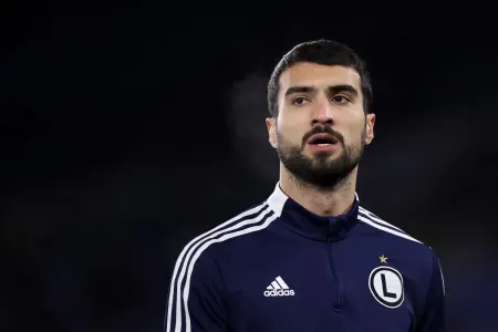 Mahir Emreliyə Almaniya klubundan - SÜRPRİZ TƏKLİF