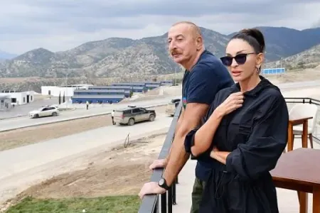 Prezident və ailə üzvləri “Sea Breeze”də... - FOTOLAR