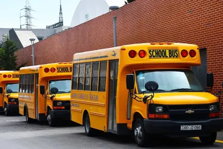 "Məktəbli avtobusu" nə vaxtdan fəaliyyətə başlayacaq? - RƏSMİ