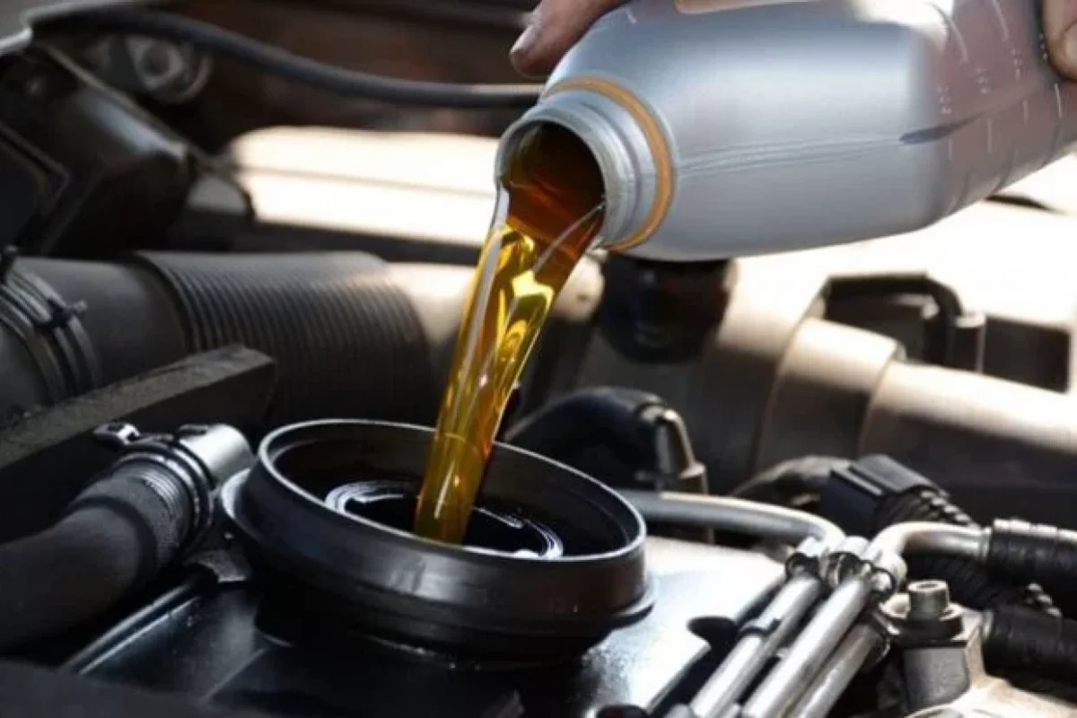 Saxta mühərrik yağını müəyyən etməyin - üsulları