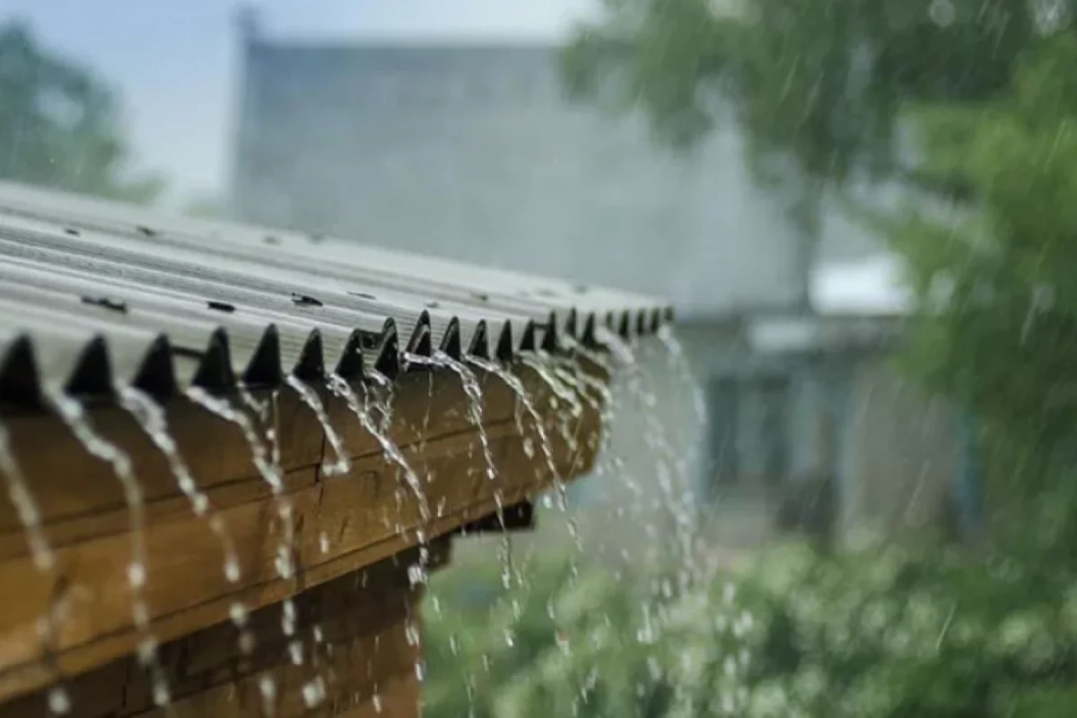 Sabah aramsız yağış yağacaq, dolu düşəcək - PROQNOZ