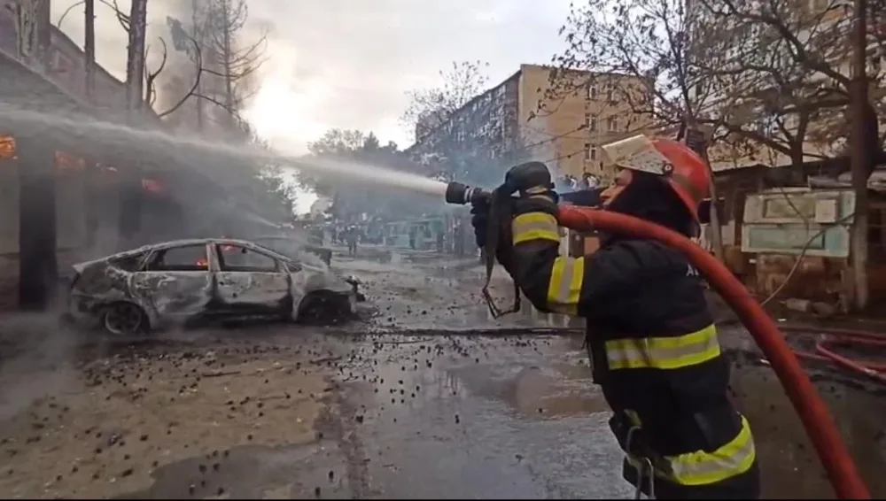 Bakıdakı dəhşətli yanğından - Görüntülər